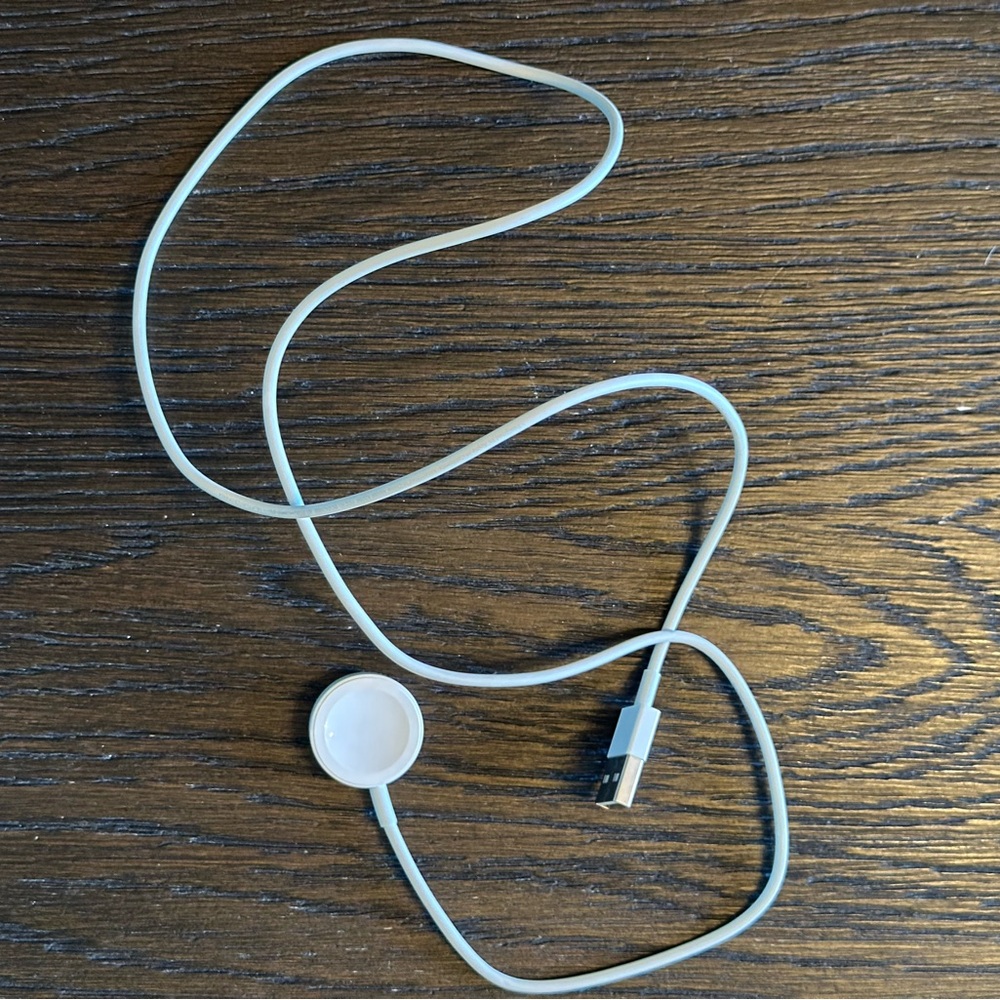 Apple Magnetic Charging Cable with White USB-A Connector